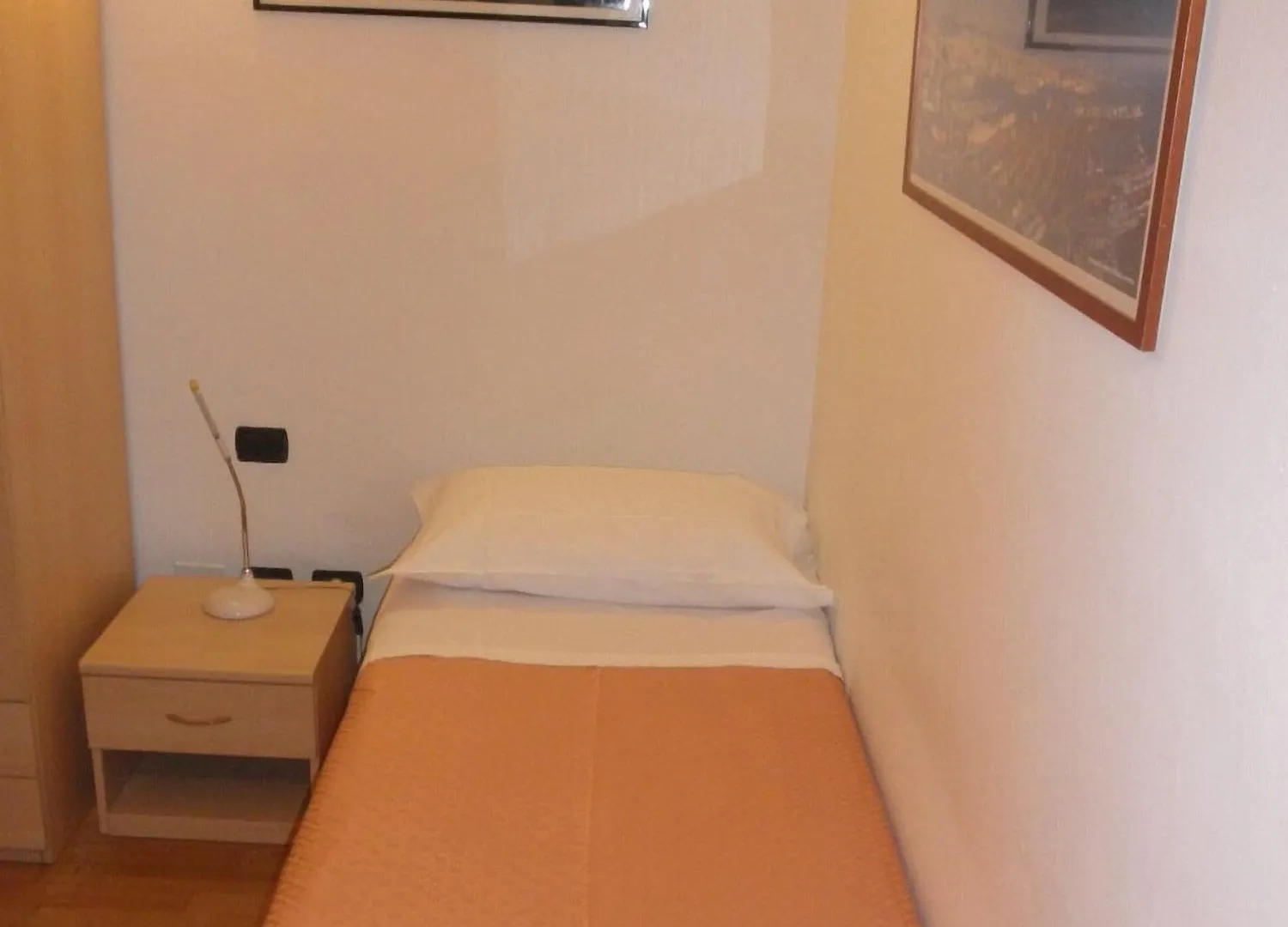 ** Hotel Albergo La Piazzetta Rapallo Italy